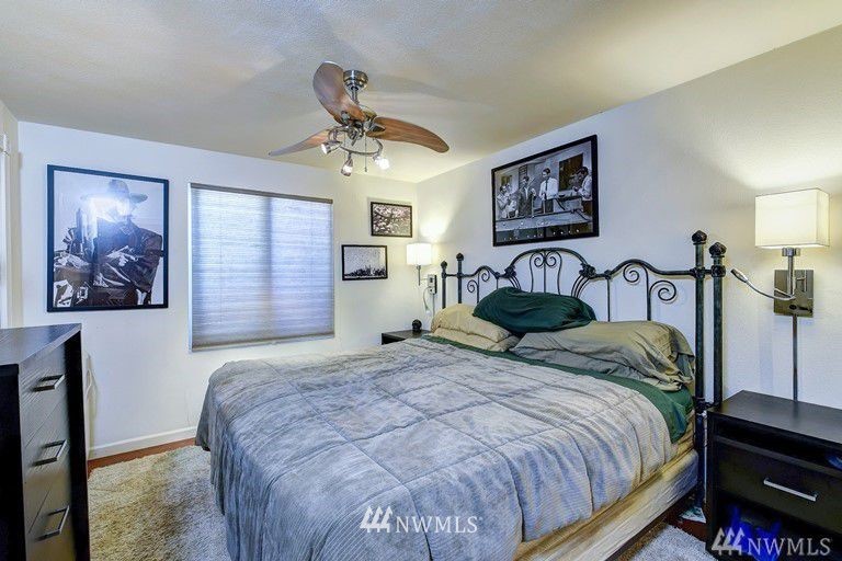 13003 Southeast 151st Street Renton, WA 98058 - Photo 7 of 16 Gallery Image 7