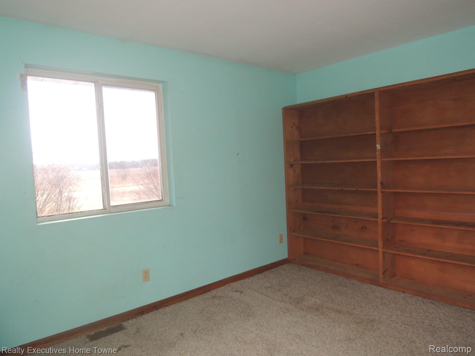 3046 Walker Road Carsonville, MI 48419 - Photo 10 of 31 DSCN6109.JPG