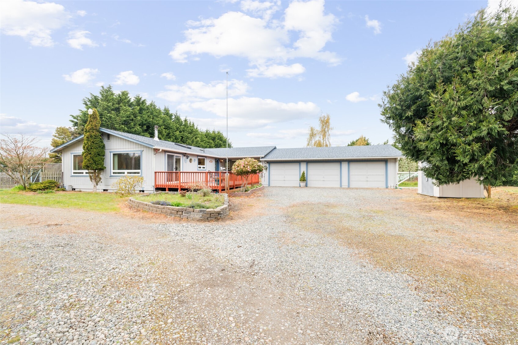 31 Bon Jon View Way Sequim, WA 98382 - Photo 1 of 40 Gallery Image 1