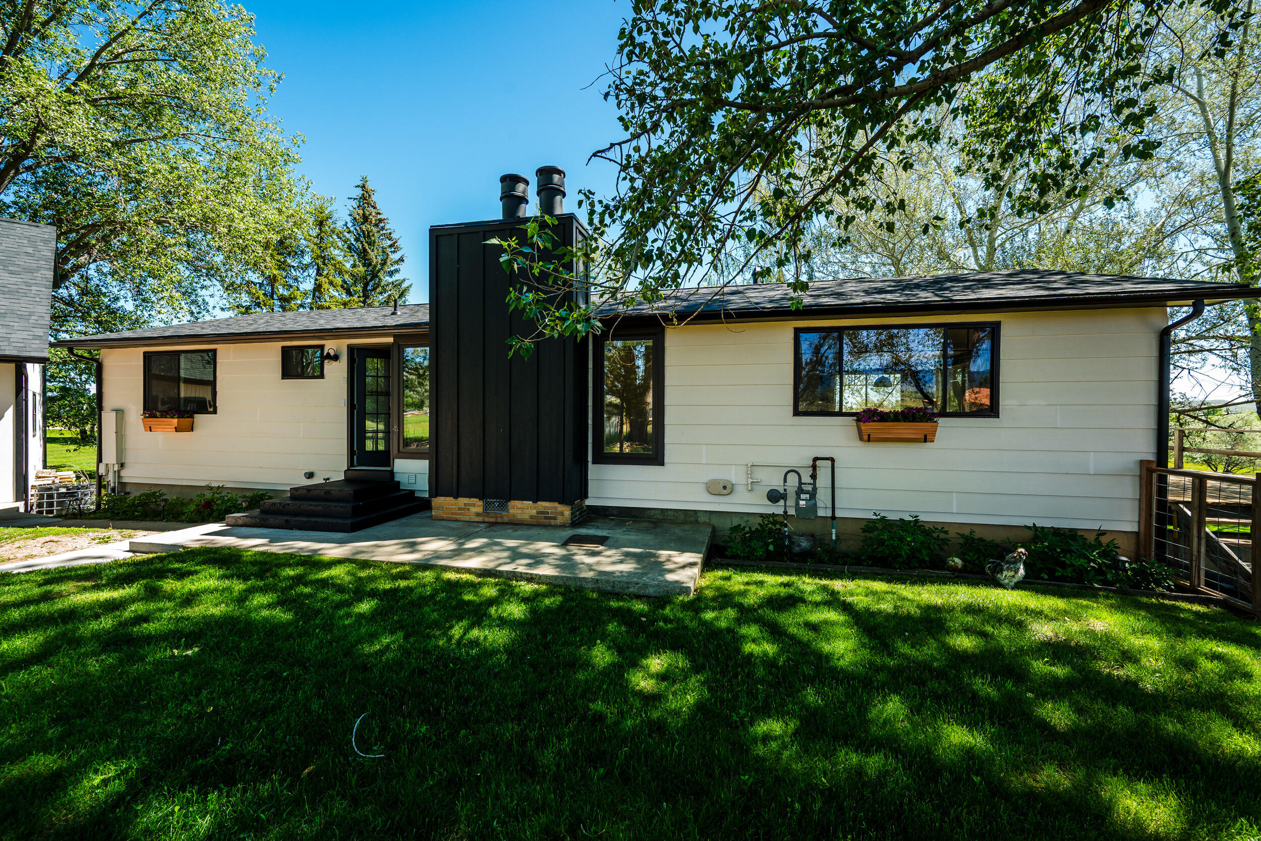 70 Metz Road Sheridan, WY 82801 - Photo 6 of 74 70 metz 06