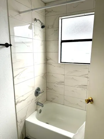 $850 | 7901 Cambridge Street, Unit 102, Houston, TX 77054