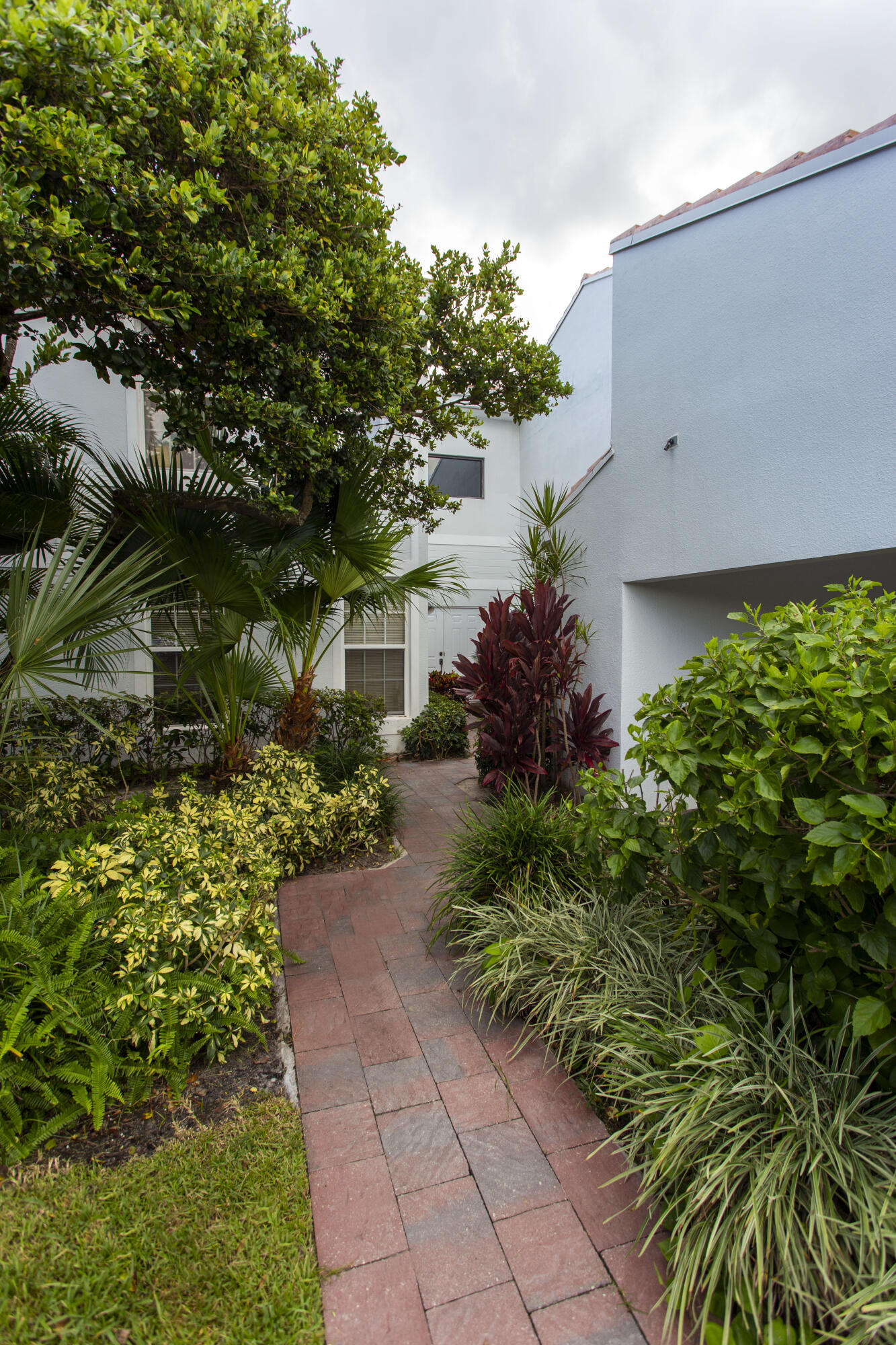 6221 Old Court Road, Unit 207 Boca Raton, FL 33433 - Photo 5 of 17 6221 Old Court_Interior #22