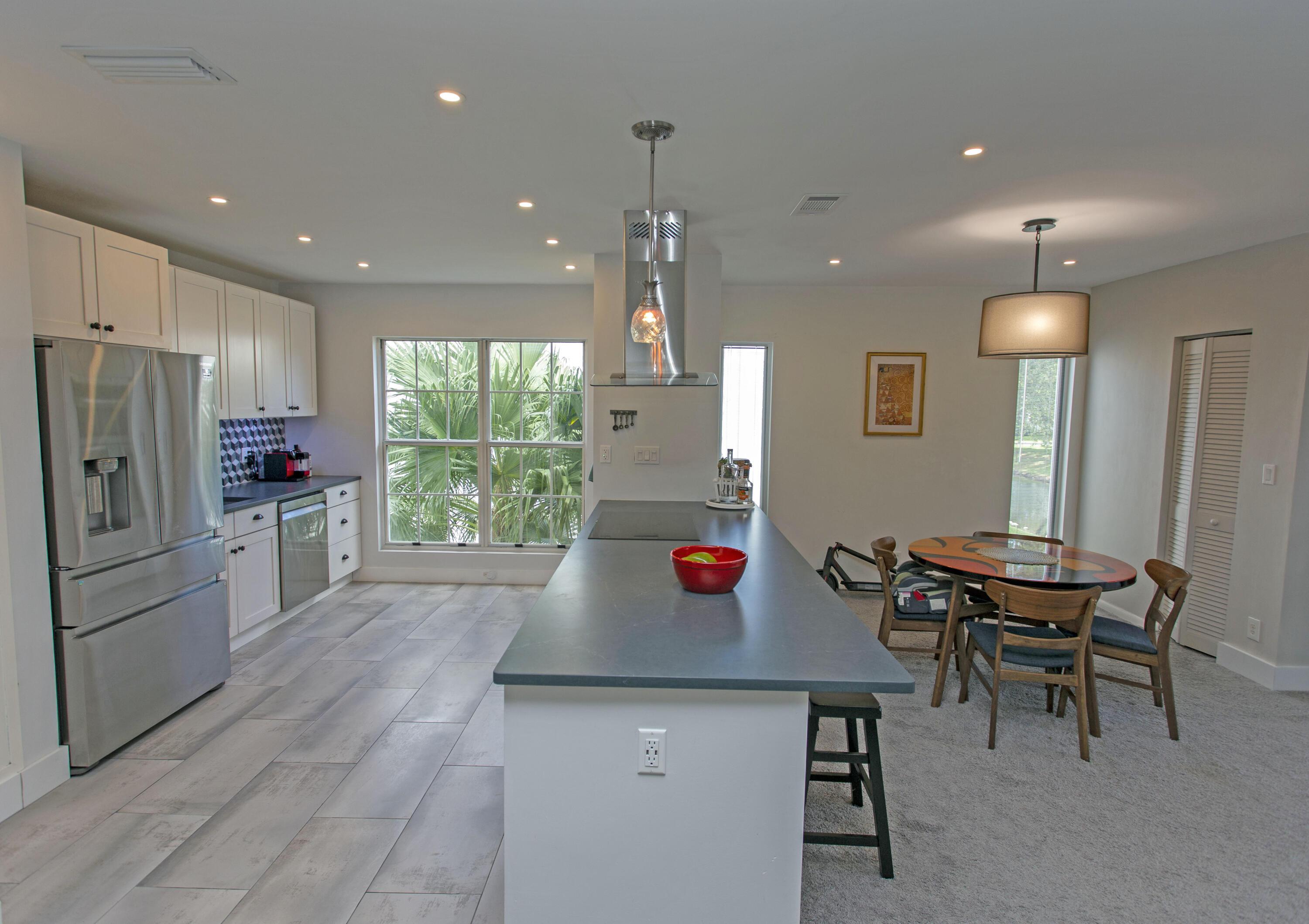 6221 Old Court Road, Unit 207 Boca Raton, FL 33433 - Photo 8 of 17 Kitchen-Dining Room
