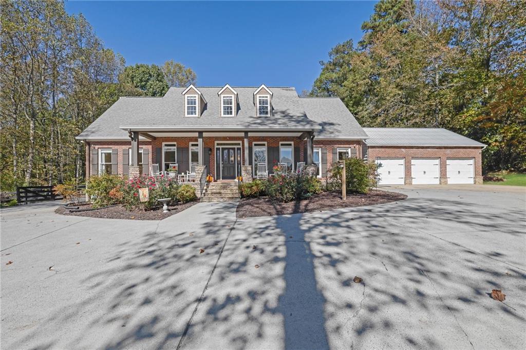 2325 Mountain Road Alpharetta, GA 30004 - Photo 2 of 70