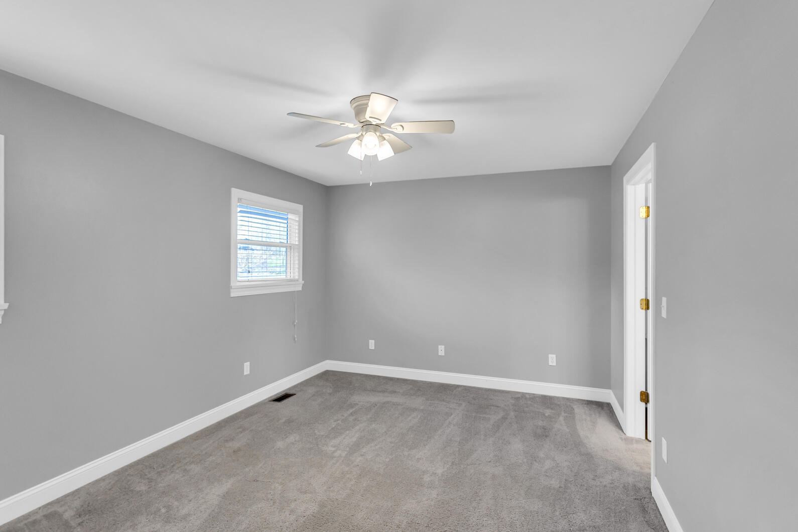 4880 Slayton Road Jackson, MI 49201 - Photo 18 of 43 0N0A4060