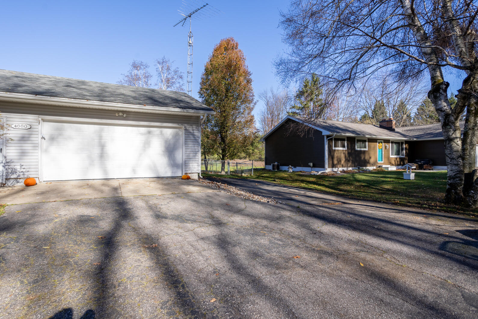 4880 Slayton Road Jackson, MI 49201 - Photo 39 of 43 0N0A4114-HDR