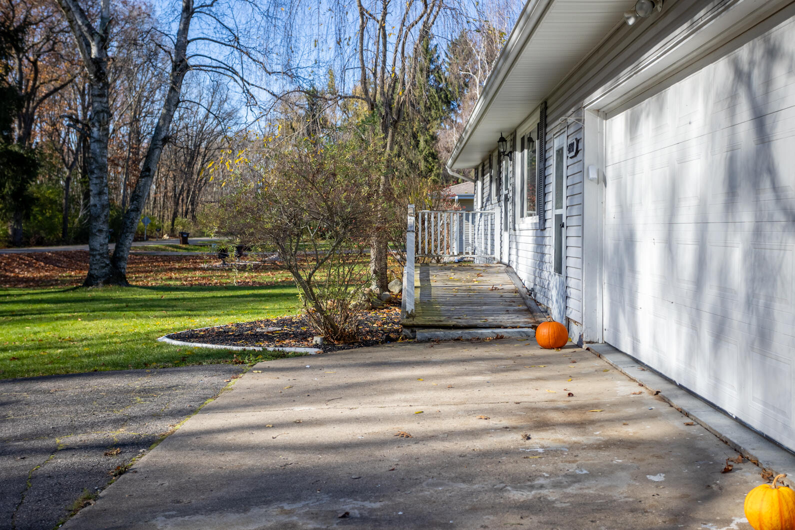 4880 Slayton Road Jackson, MI 49201 - Photo 40 of 43 0N0A3981-HDR