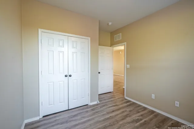 $1,800 | 3726 Coyote Creek, Schertz, TX 78154