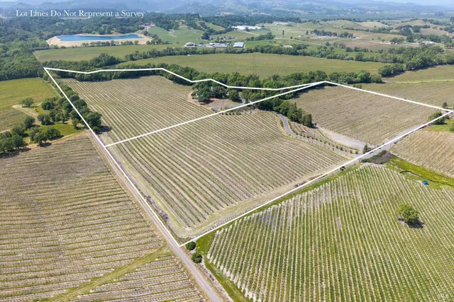 $4,500,000 | 150 Old Vine Lane, Windsor, CA 95492