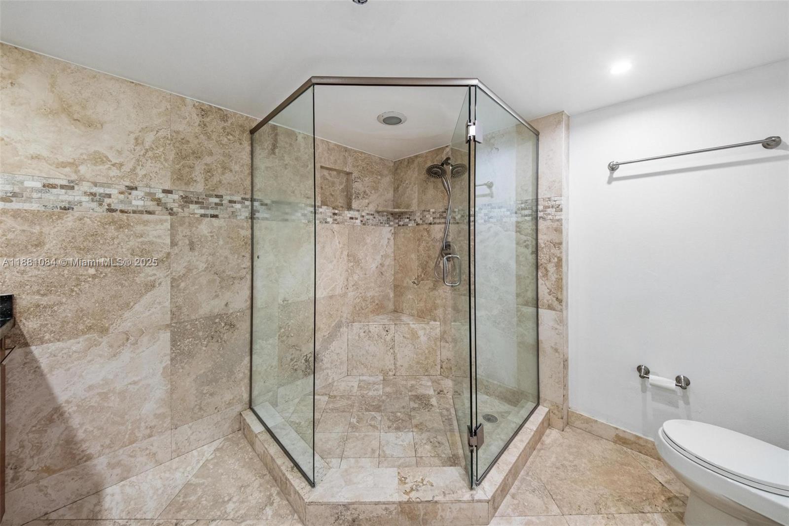 4000 Towerside Terrace, Unit 1209 Miami, FL 33138 - Photo 21 of 87