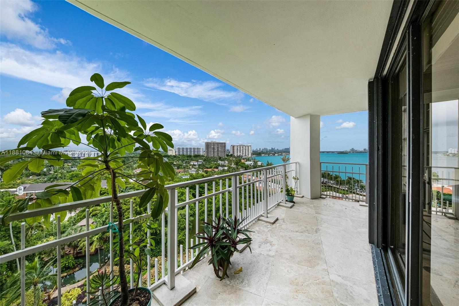 4000 Towerside Terrace, Unit 1209 Miami, FL 33138 - Photo 7 of 87