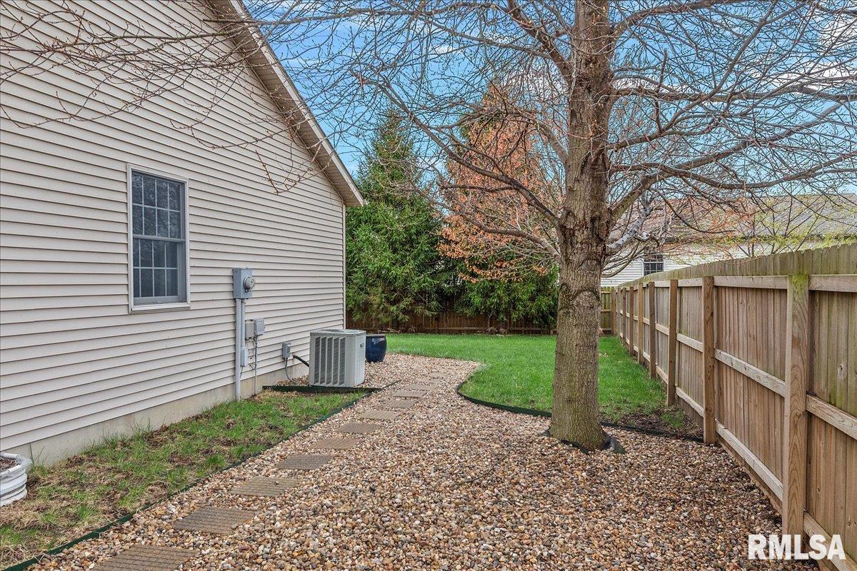 5402 Biltmore Drive Springfield, IL 62711 - Photo 37 of 40