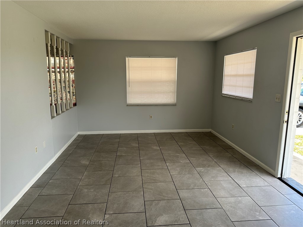 1318 Schlosser Road Sebring, FL 33870 - Photo 10 of 16