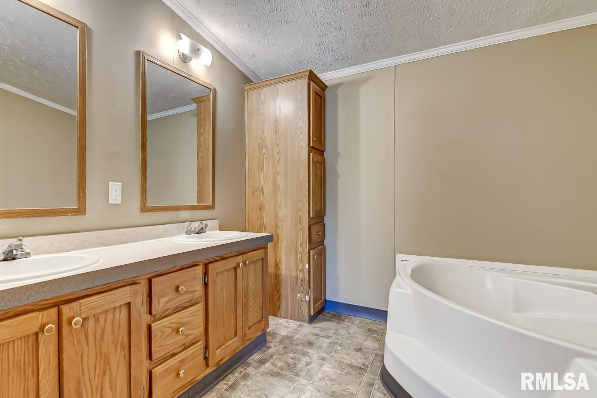 2237 North 3rd Street Springfield, IL 62702 - Photo 18 of 32