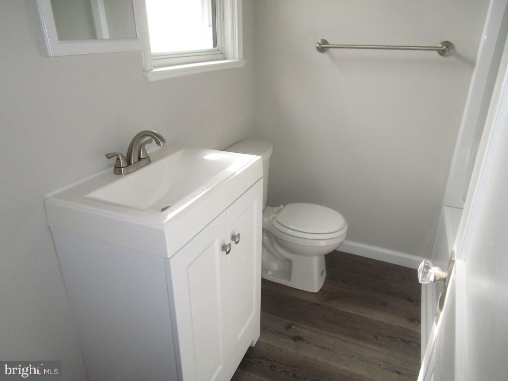 917 Adana Road Pikesville, MD 21208 - Photo 21 of 22 Bath