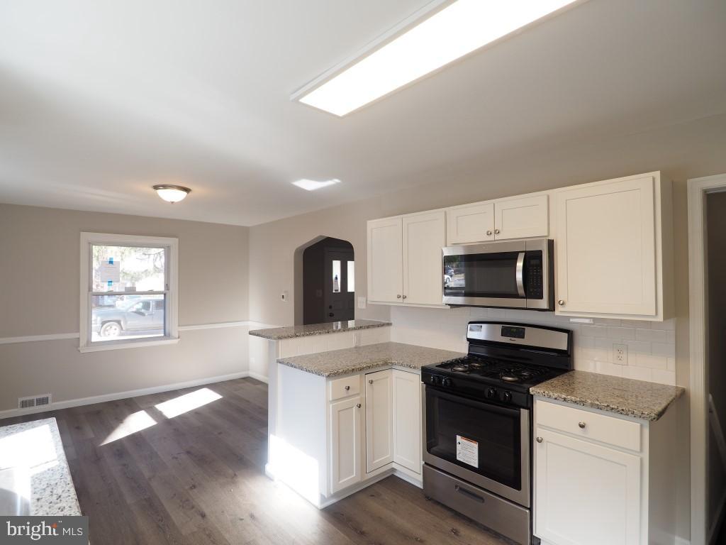 917 Adana Road Pikesville, MD 21208 - Photo 7 of 22 Kitchen