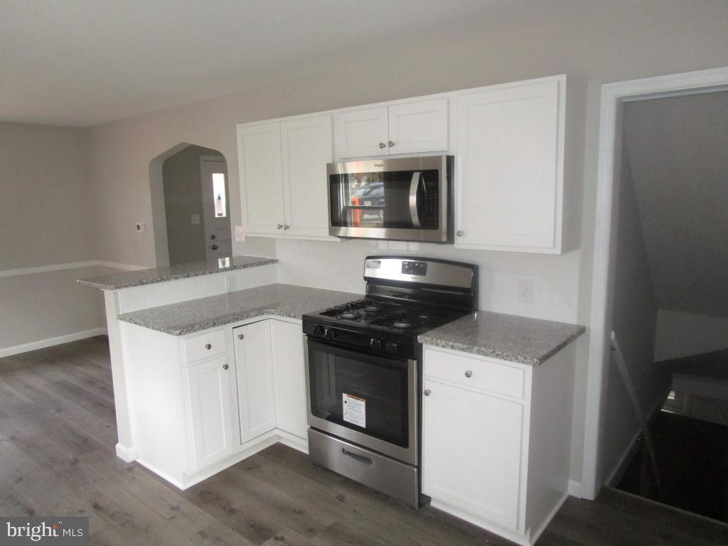 917 Adana Road Pikesville, MD 21208 - Photo 9 of 22 Kitchen