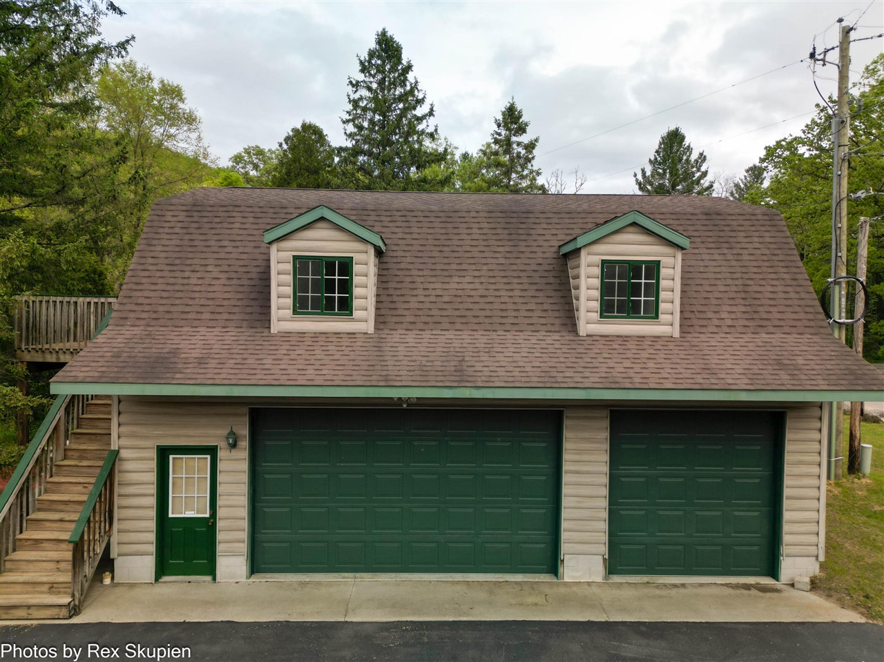 5705 Centerline Road Newaygo, MI 49337 - Photo 3 of 57