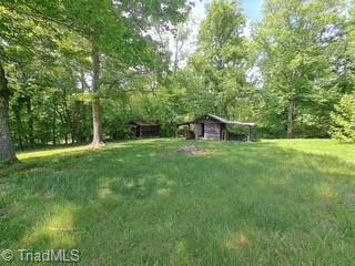 3391 Asbury Road, Unit 2 Mount Airy, NC 27030 - Photo 7 of 10