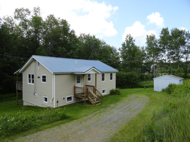 1885 County Road Haverhill, NH 03774 - Photo 1 of 15