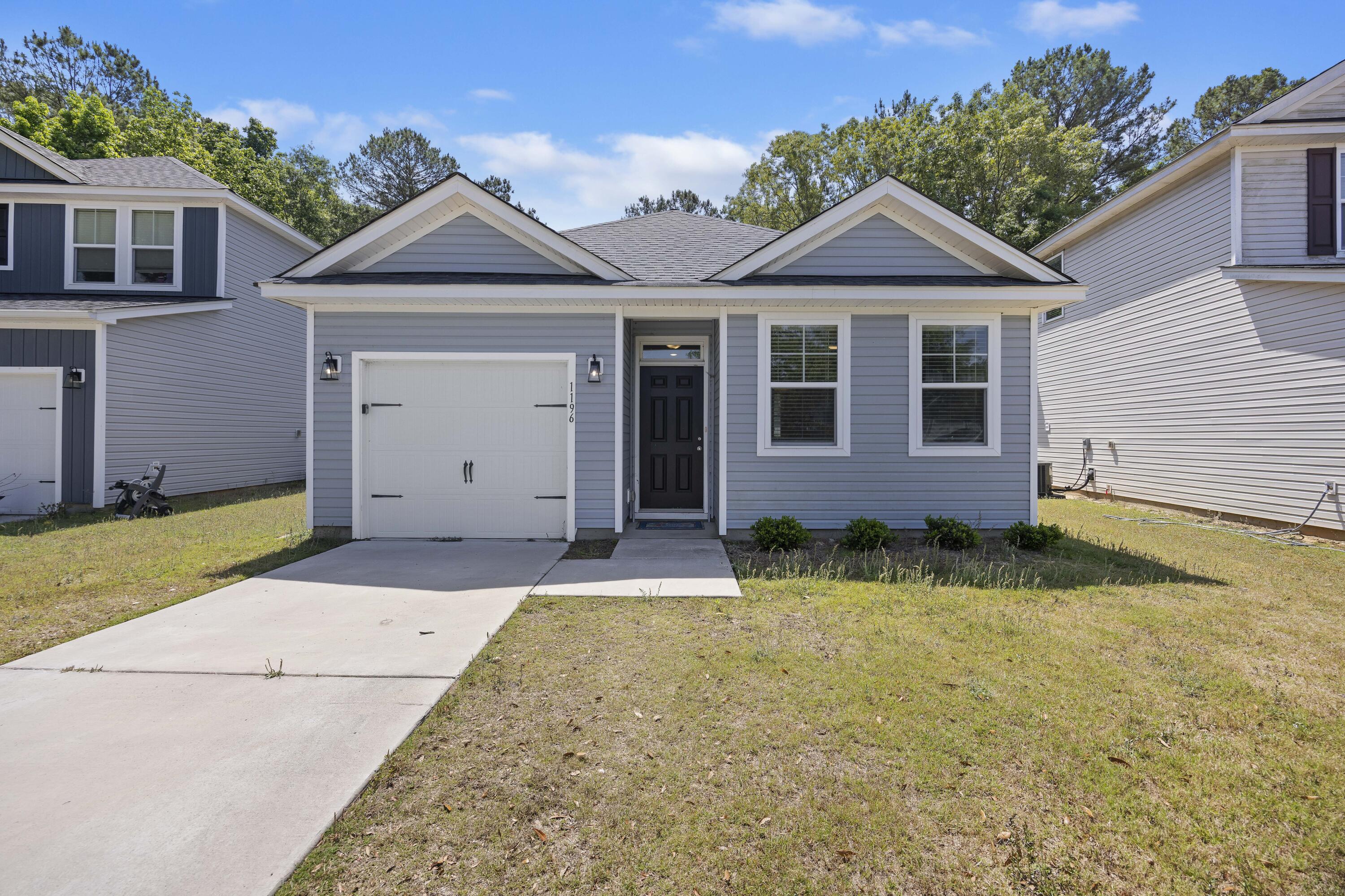 1196 Warrens Way Manning, SC 29102 - Photo 1 of 28 243A1516