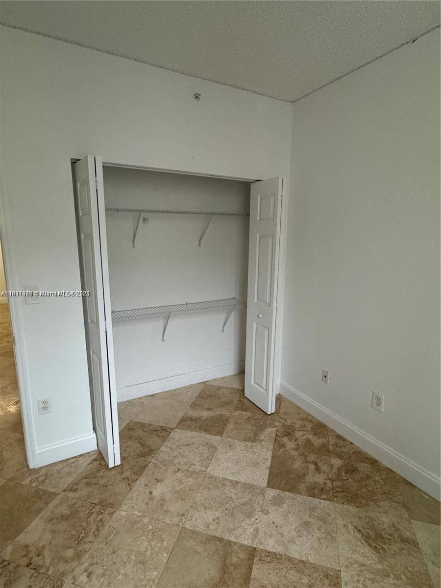 5091 Northwest 7th Street, Unit 615 Miami, FL 33126 - Photo 20 of 40