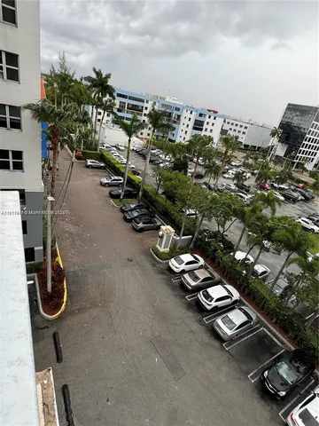 $2,550 | 5091 Northwest 7th Street, Unit 615, Miami, FL 33126