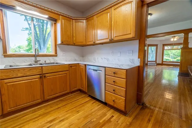 $349,000 | 308 South Hughes Street, Hamilton, MO 64644