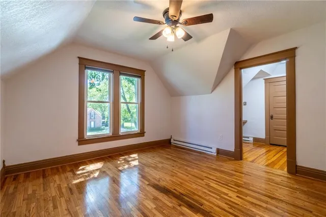 $349,000 | 308 South Hughes Street, Hamilton, MO 64644