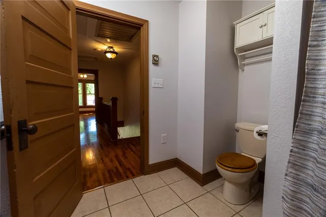 $349,000 | 308 South Hughes Street, Hamilton, MO 64644