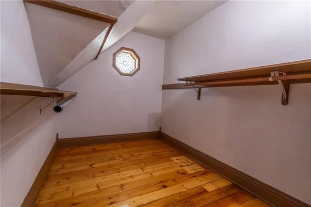 $349,000 | 308 South Hughes Street, Hamilton, MO 64644