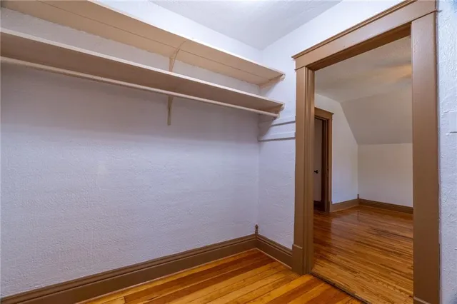 $349,000 | 308 South Hughes Street, Hamilton, MO 64644