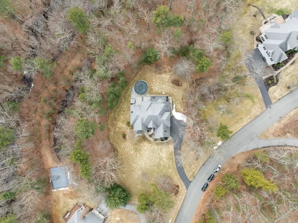 $975,000 | 22 Mystic Valley Lane, Uxbridge, MA 01569