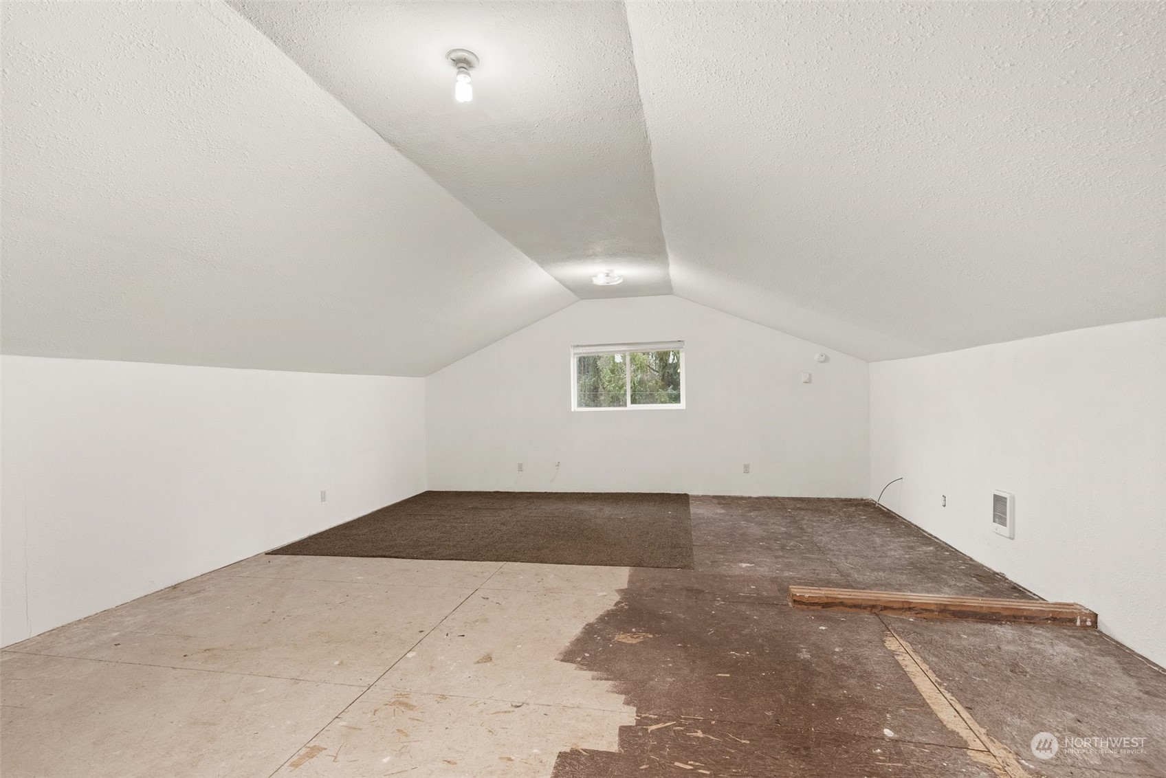 2131 Stuart Street Raymond, WA 98577 - Photo 17 of 25