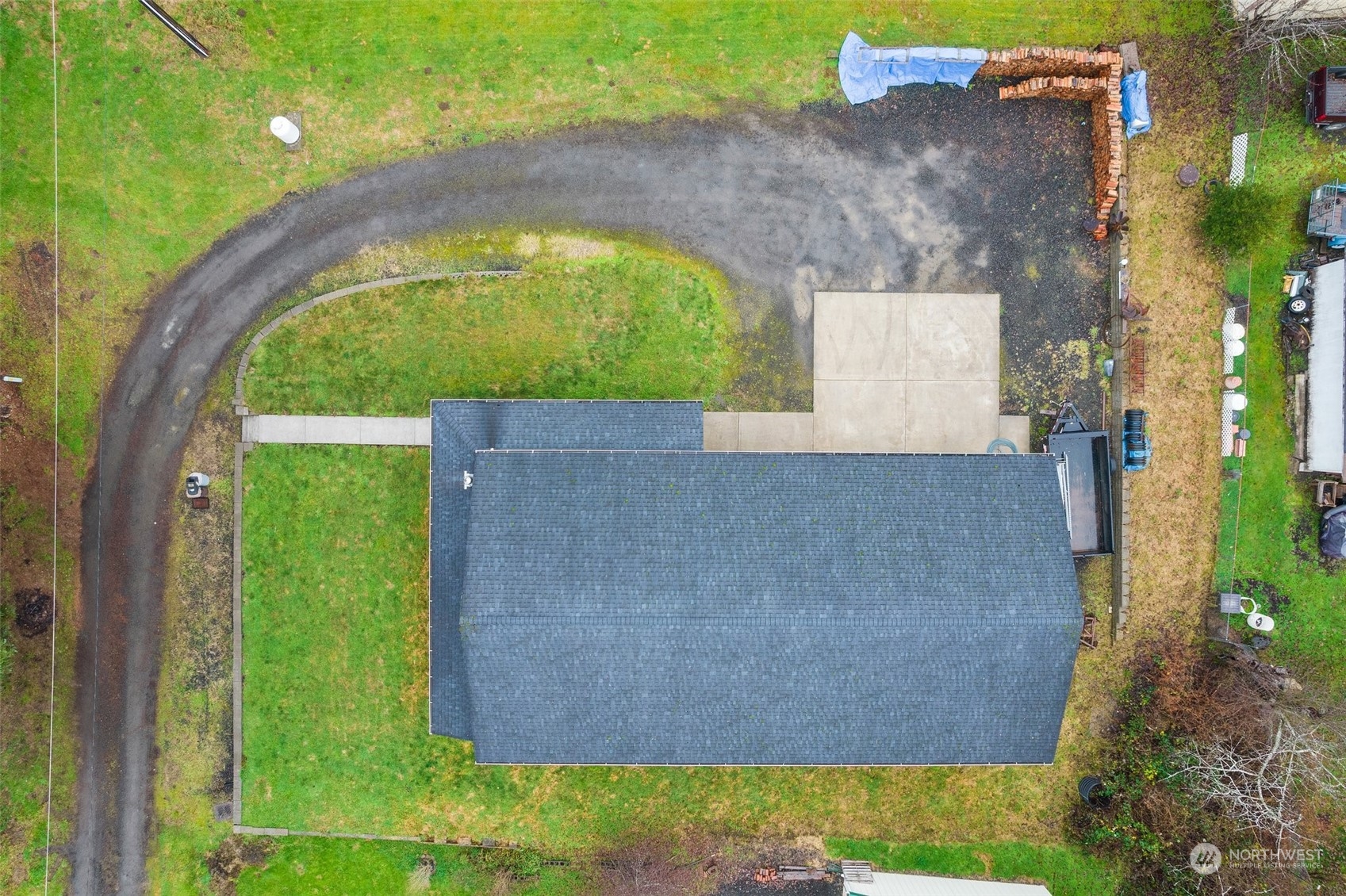 2131 Stuart Street Raymond, WA 98577 - Photo 22 of 25 an aerial view of a house