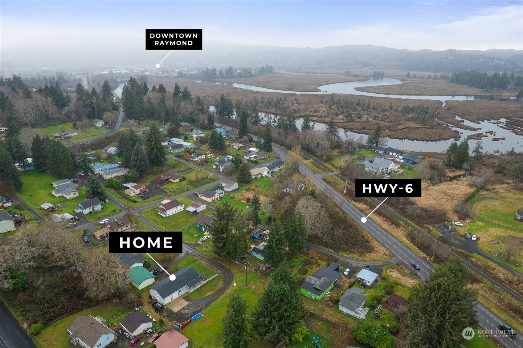 2131 Stuart Street Raymond, WA 98577 - Photo 3 of 25 a view of a city