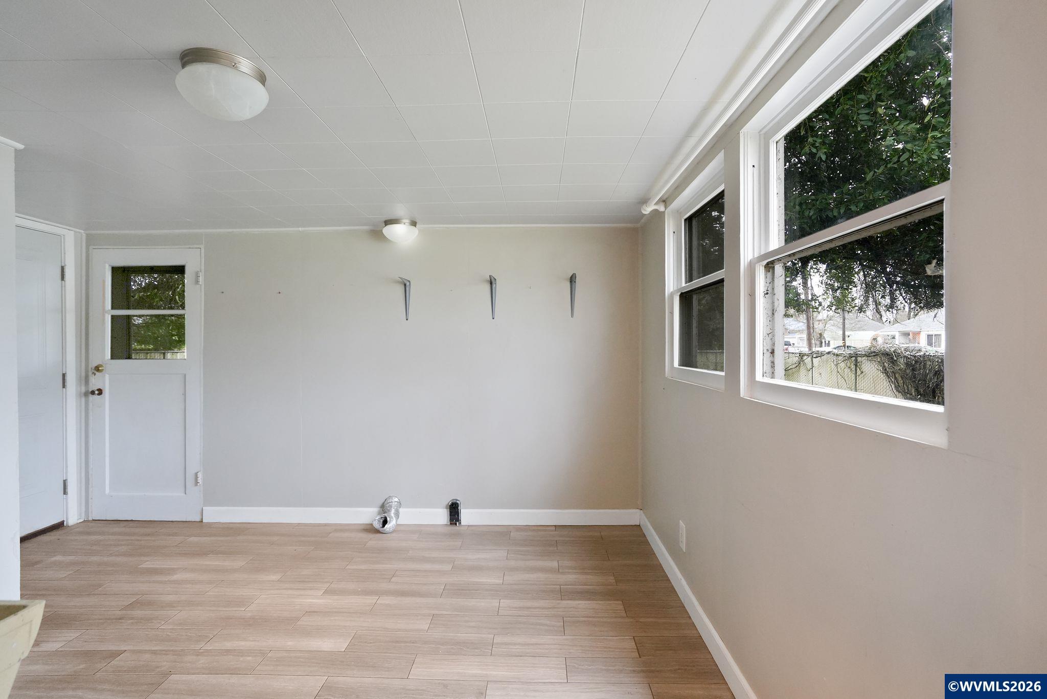 612 Walnut Street Lebanon, OR 97355 - Photo 21 of 31 Gallery Image 21