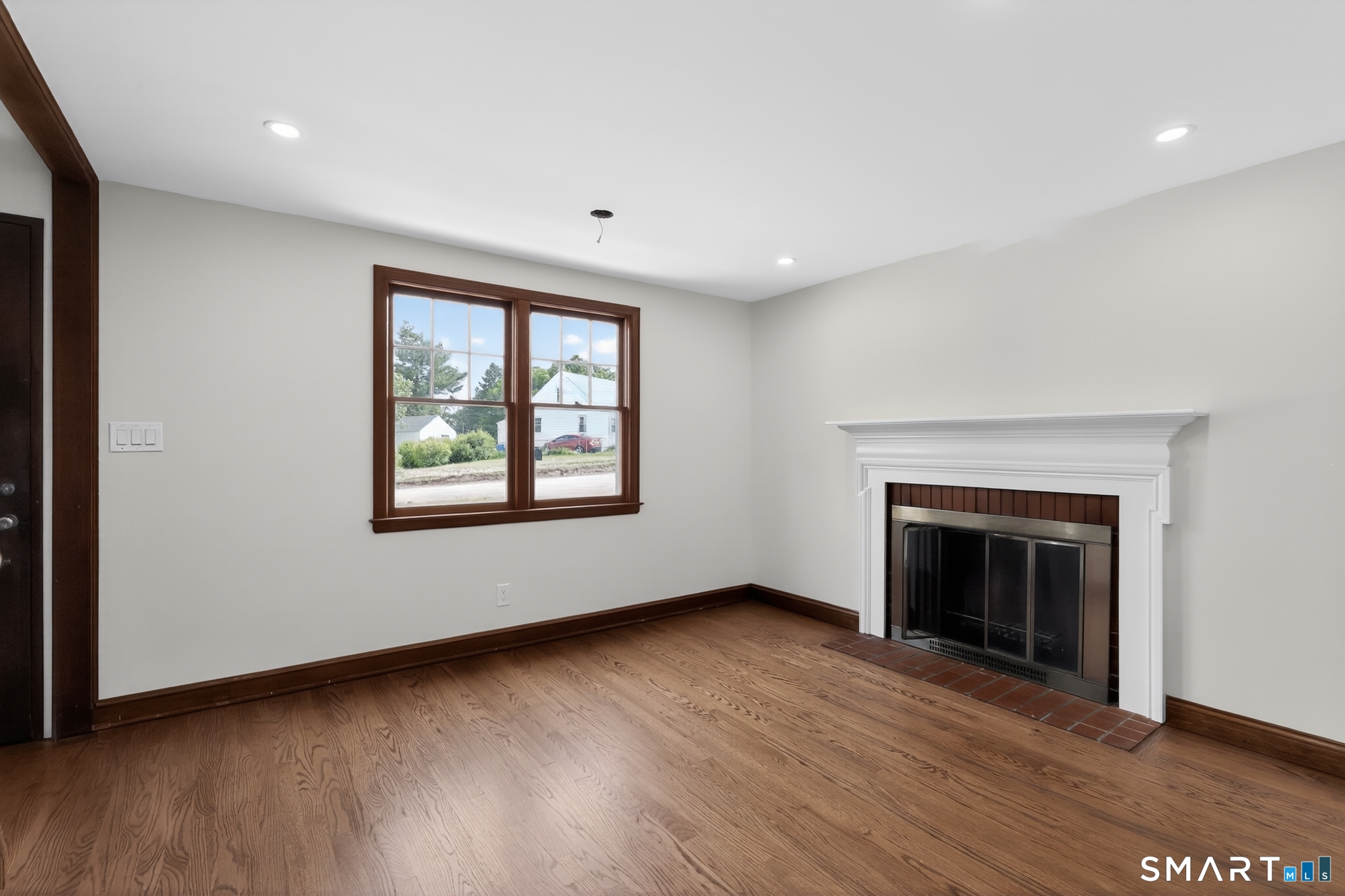 30 Jarvis Road Manchester, CT 06040 - Photo 5 of 27