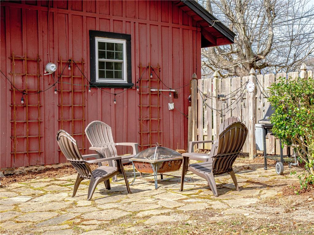 34 Queen Road Candler, NC 28715 - Photo 18 of 21 Gallery Image 18