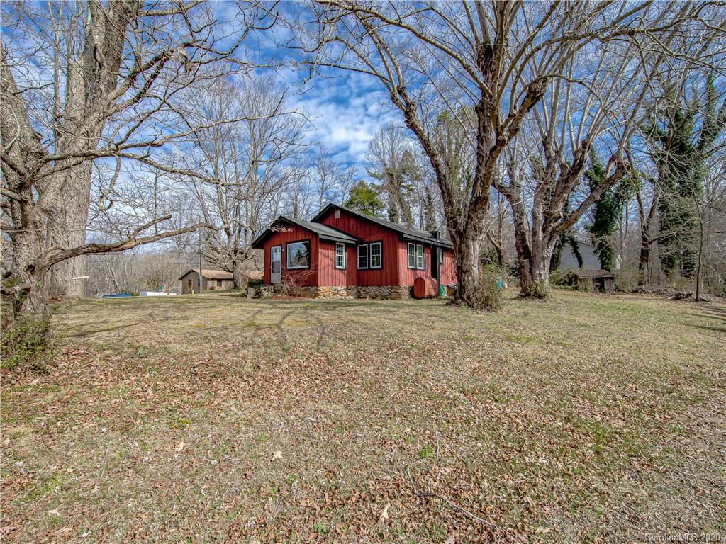 34 Queen Road Candler, NC 28715 - Photo 20 of 21 Gallery Image 20
