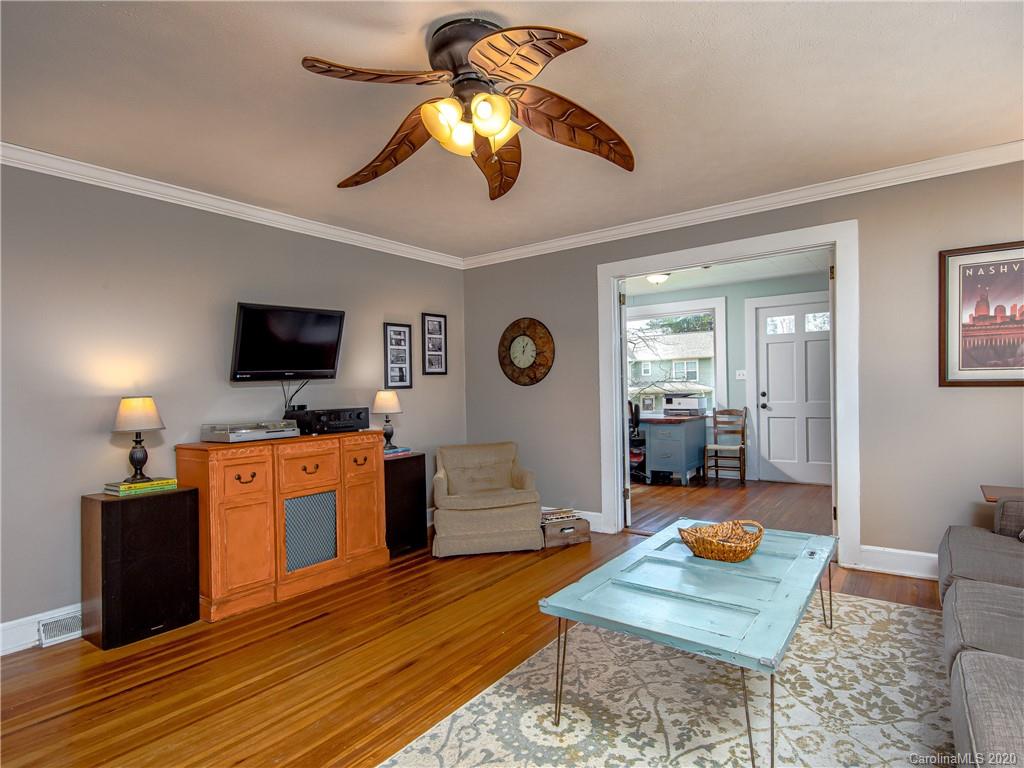 34 Queen Road Candler, NC 28715 - Photo 4 of 21 Gallery Image 4
