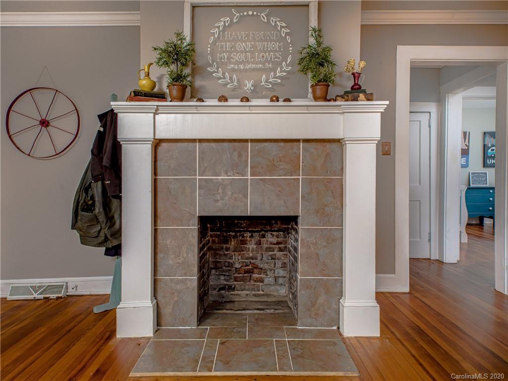 34 Queen Road Candler, NC 28715 - Photo 6 of 21 Gallery Image 6