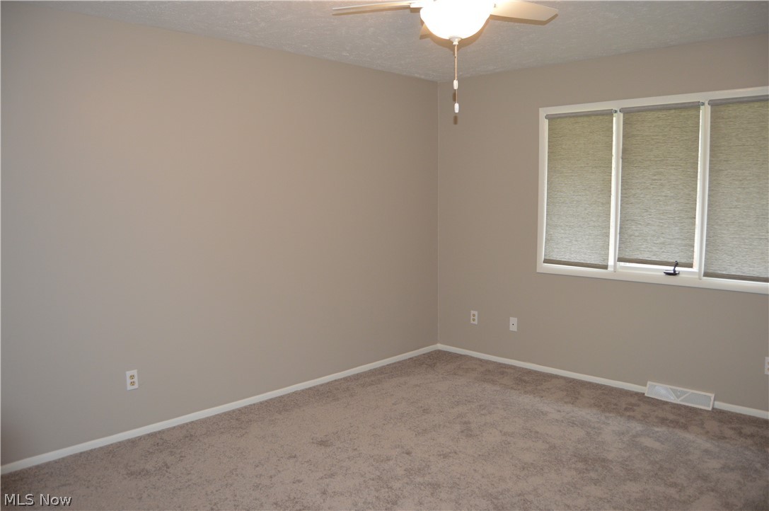 6493 Harris Road Broadview Heights, OH 44147 - Photo 11 of 19
