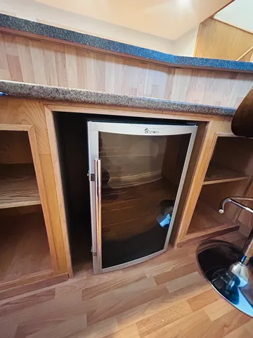 $3,500 | 8500 West Winona Street, Chicago, IL 60656