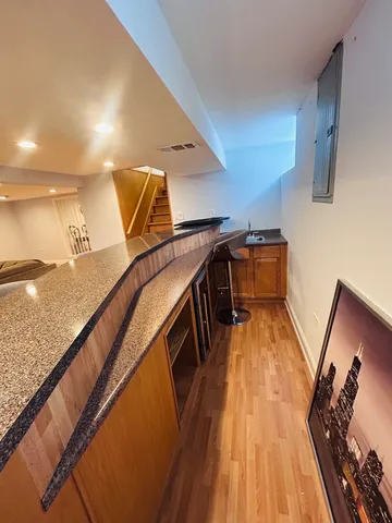 $3,500 | 8500 West Winona Street, Chicago, IL 60656