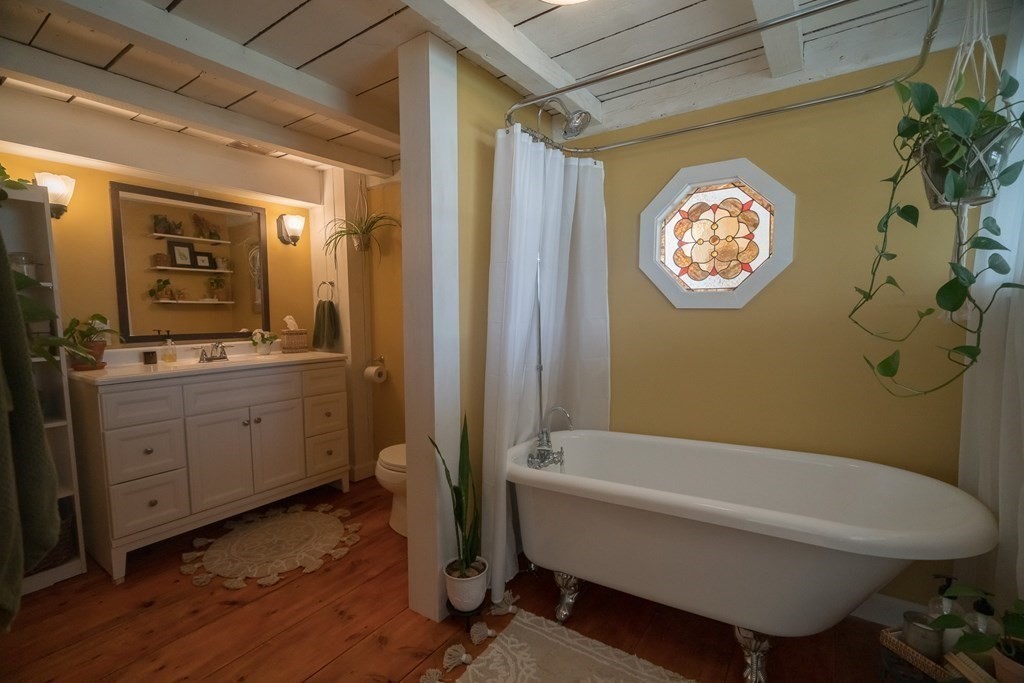 295 Montague Road Shutesbury, MA 01072 - Photo 12 of 42 Gallery Image 12