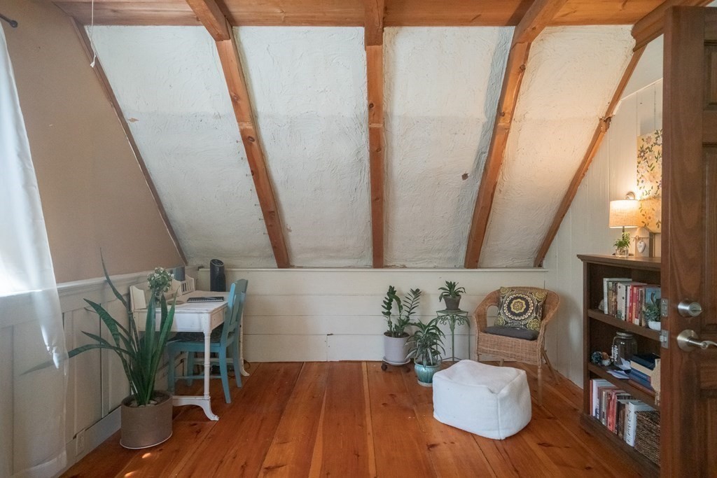 295 Montague Road Shutesbury, MA 01072 - Photo 18 of 42 Gallery Image 18