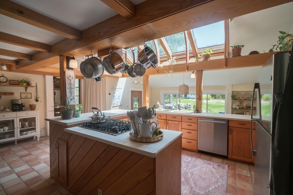 295 Montague Road Shutesbury, MA 01072 - Photo 8 of 42 Gallery Image 8