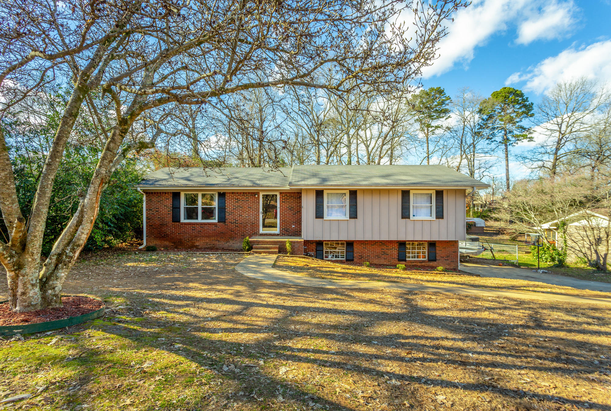 9205 River Oaks Road Harrison, TN 37341 - Photo 1 of 36 9205 River Oaks Rd. HD-39