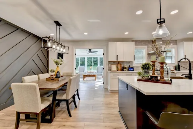 $465,000 | 5441 East Main Street, Flowery Branch, GA 30542